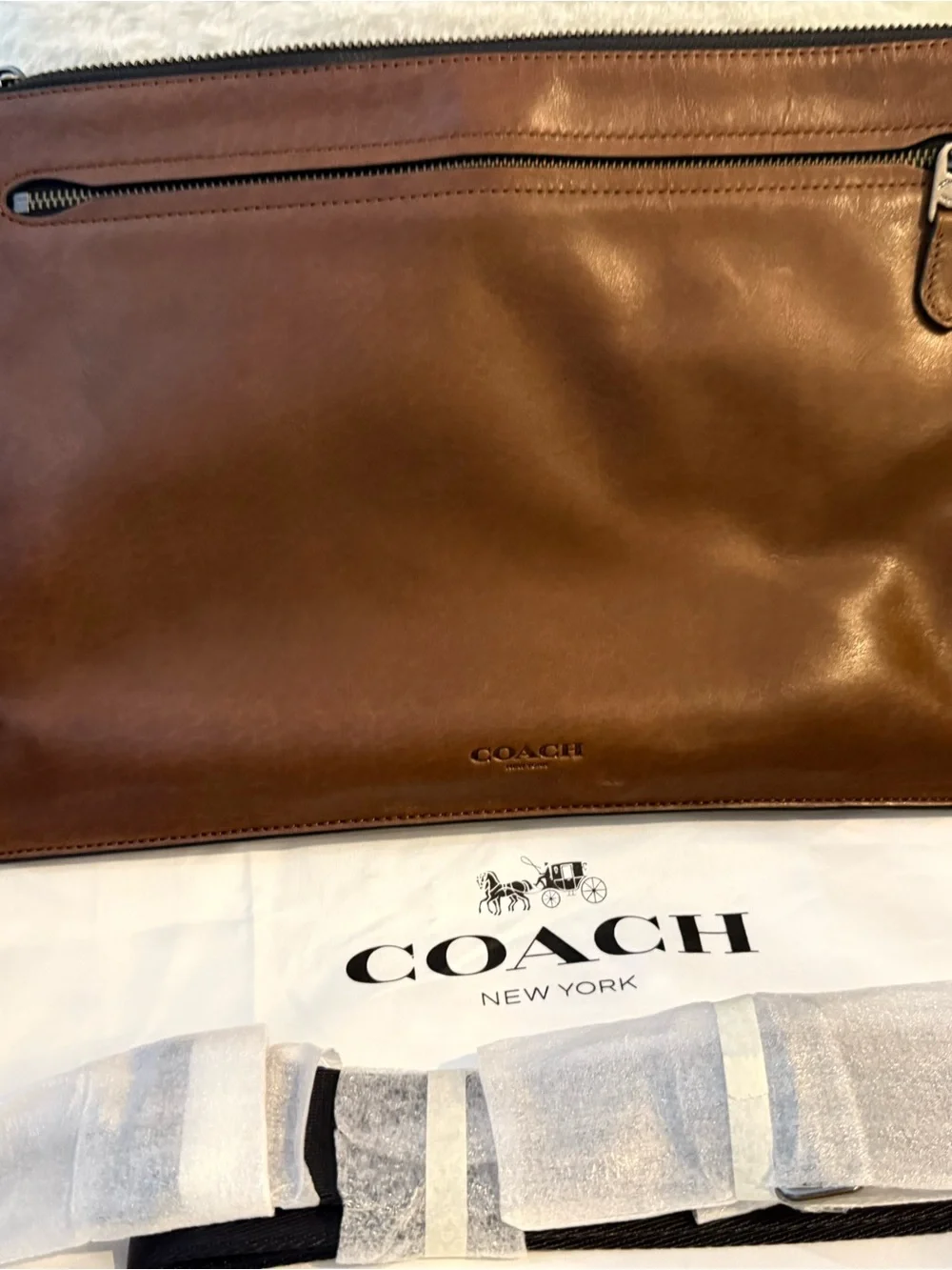 Coach Men's Tan Leather Zip Clutch with Tag